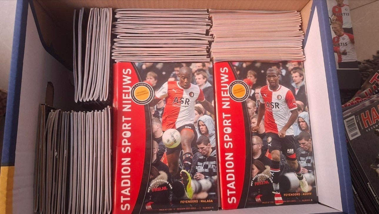 Feyenoord Programmas Meerdere jaren
Stadion Sport nieu, Verzamelen, Ophalen