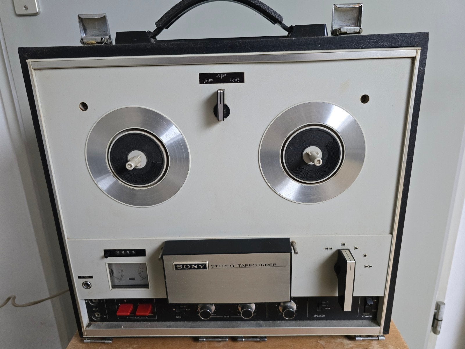Sony Bandrecorder, Ophalen, Bandrecorder
