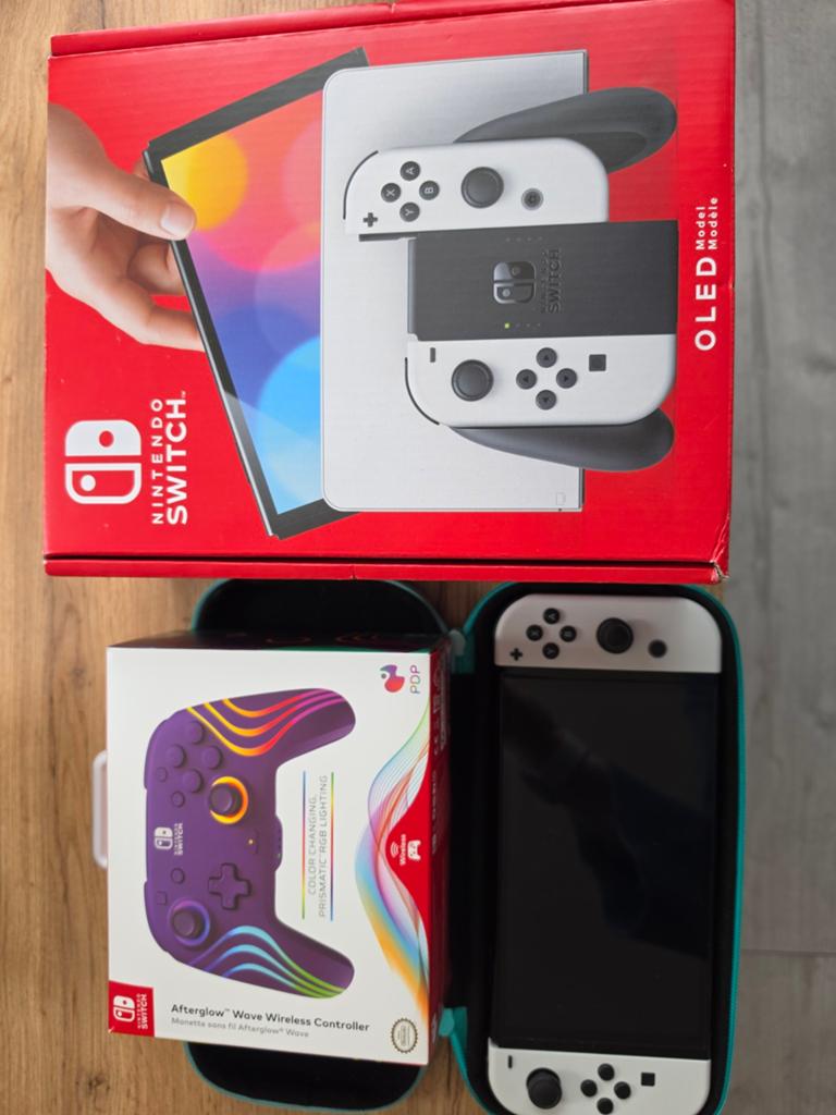 Nintendo switch oled + extra controller, Spelcomputers en Games, Spelcomputers | Nintendo Switch, Switch OLED, Ophalen of Verzenden