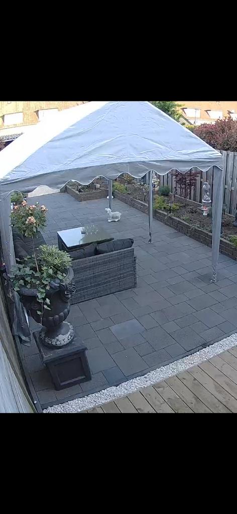 Party tent nieuw! Compleet met dakzeil en zijwanden, Ophalen, Zo goed als nieuw, Minder dan 5 meter