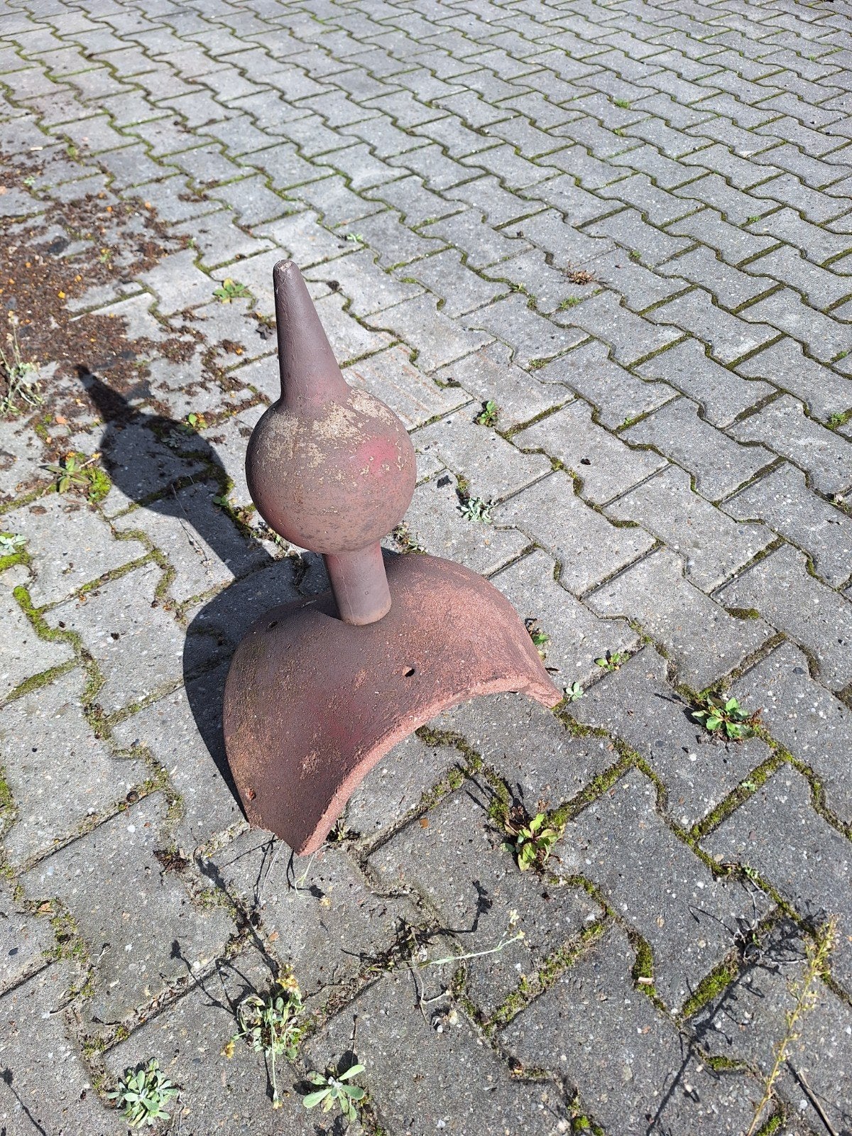 Broekstuk Sneldek Dakpan met Sierknop, Gebruikt, Steen of Klei, Ophalen of Verzenden, Dakpannen