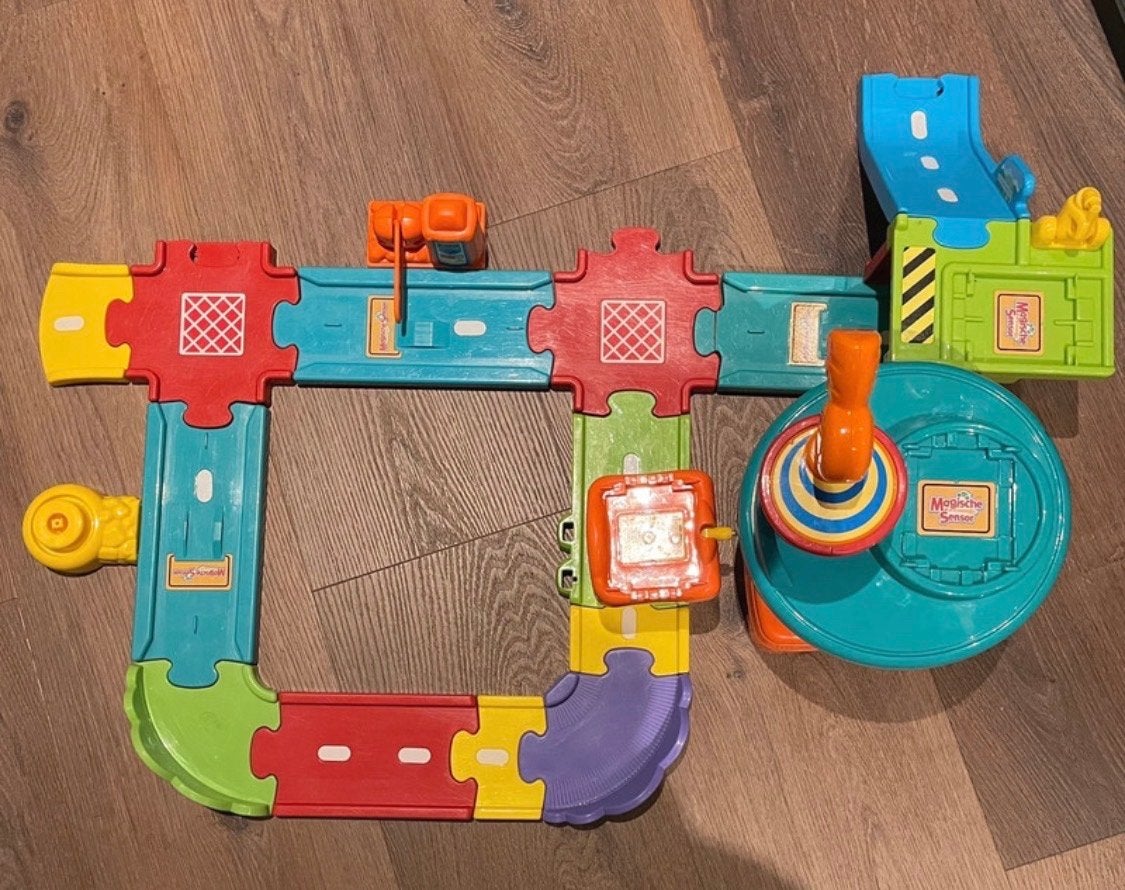 VTech Toet Toet Auto's: Baanset met Brandweerkazerne, Ophalen, Zo goed als nieuw, Bouwen