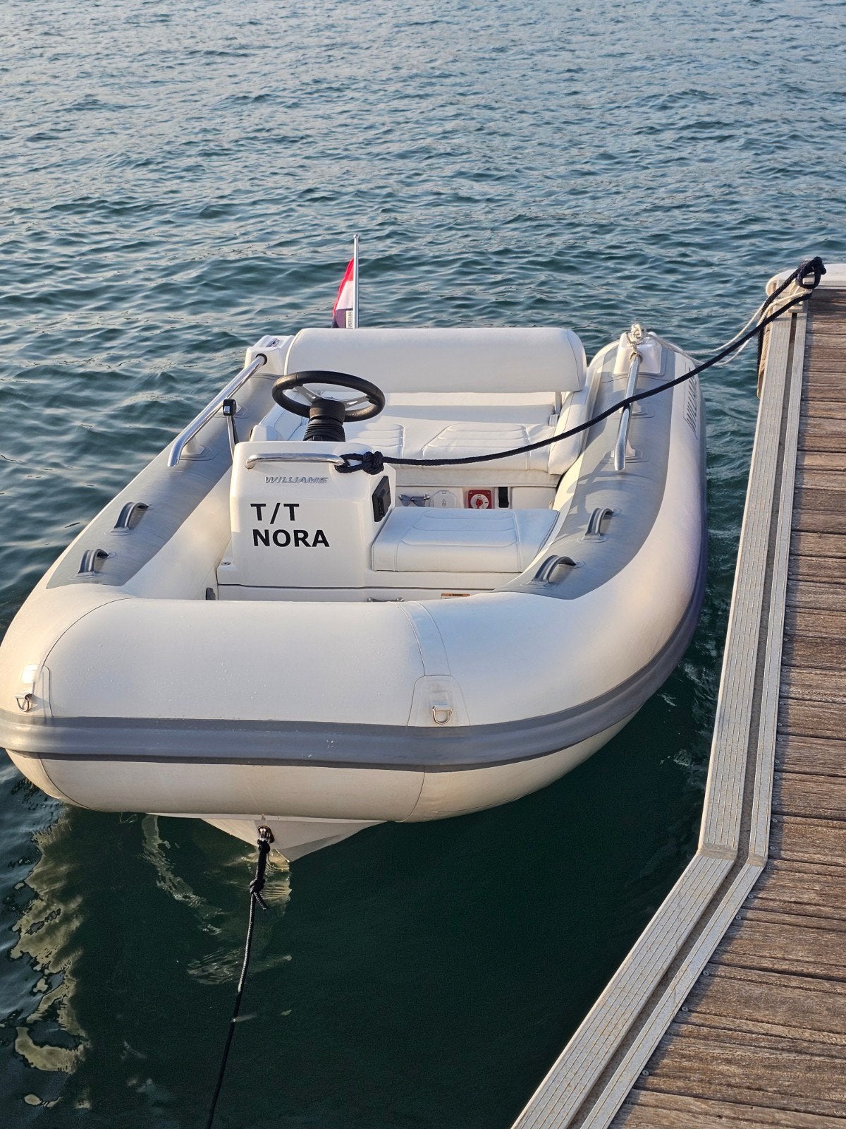 Williams 345 Jet Tender - 2024 - 90 pk - Zeer compleet, Watersport en Boten, Overige merken, Binnenboordmotor, Ophalen of Verzenden