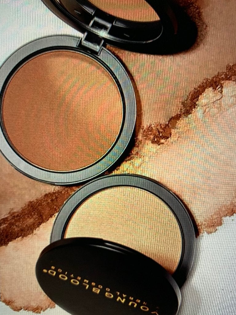 Youngblood (58,95 = 27,50) Light Reflecting Highlighter, Overige kleuren, Gehele gezicht, Nieuw, Ophalen of Verzenden