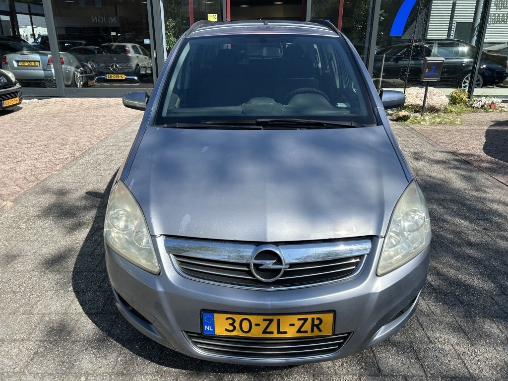Opel Zafira 1.8 Temptation 7 Pers Achteruit rij Cam AUTOMAAT, Auto's, Opel, Automaat, Gebruikt, 4 cilinders, Zafira