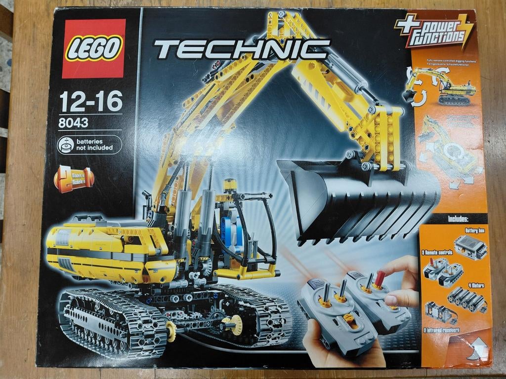 Lego 8043 technic met doos, Ophalen of Verzenden, Zo goed als nieuw