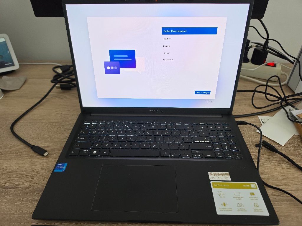 ASUS Vivobook 16 OLED X1605VA-SH2185W, 2 tot 3 Ghz, Qwerty, ASUS, Intel® Core™ i7 