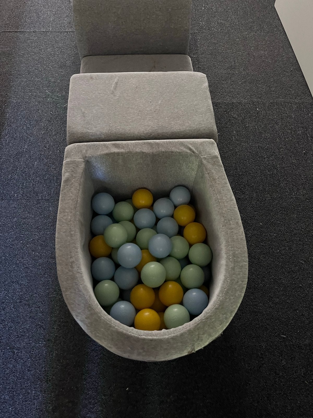 Meowbaby speelset met ballenbak met ongeveer 50 ballen, Ophalen, Gebruikt, Jongen of Meisje