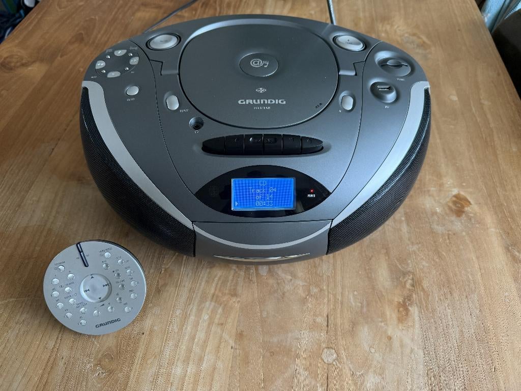 Grundig RRCD 3760 WEB Radio, Ophalen, Gebruikt, Overige typen, Met cd-speler