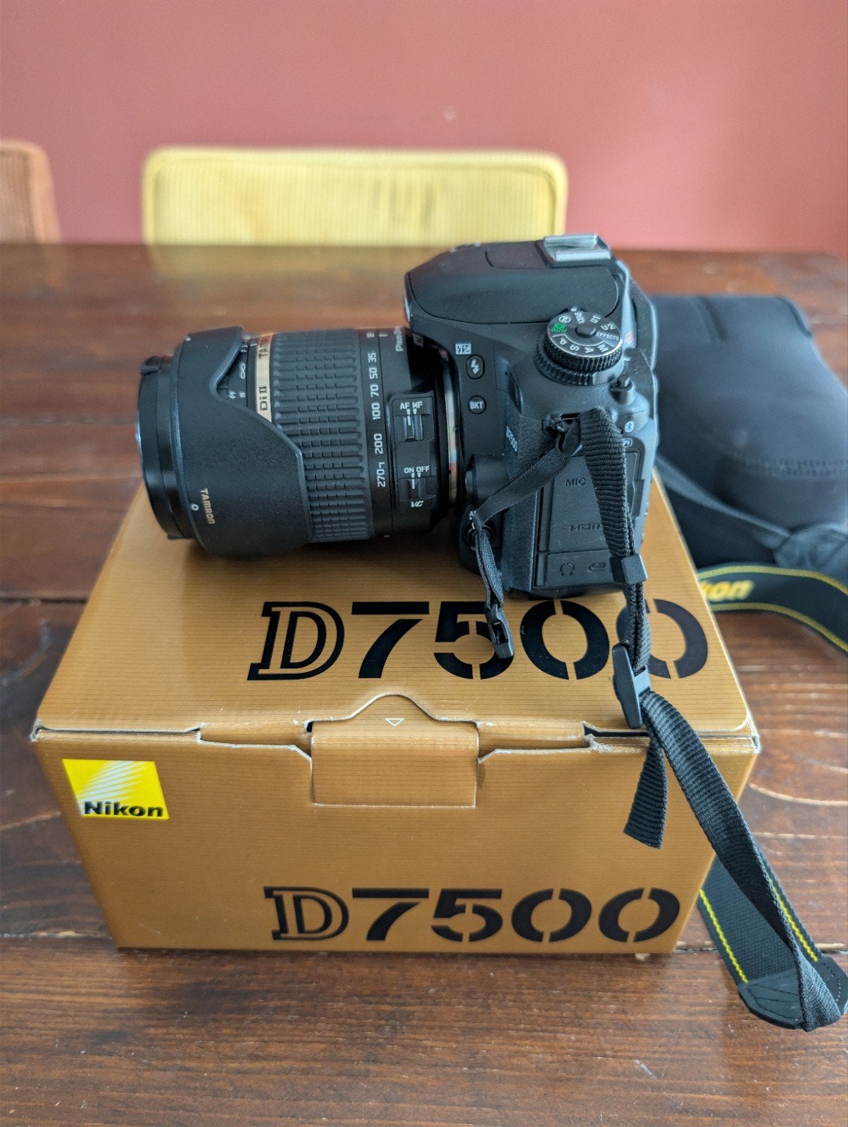 Nikon D7500 (zgan) Spiegelreflexcamera +Tamron 18-270mm lens, Ophalen, Spiegelreflex, Zo goed als nieuw, Nikon
