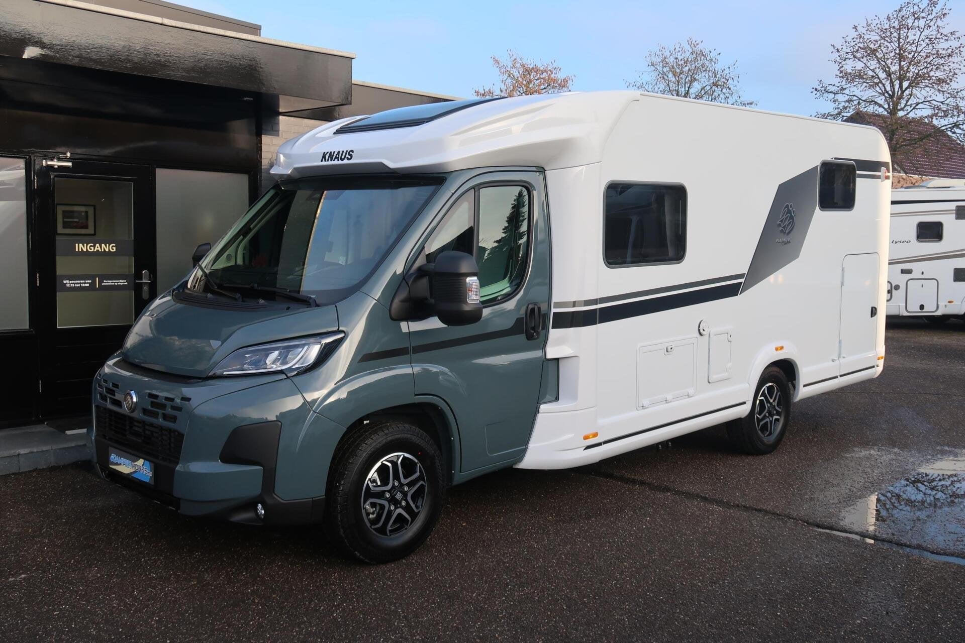 Caravans And Camping Knaus