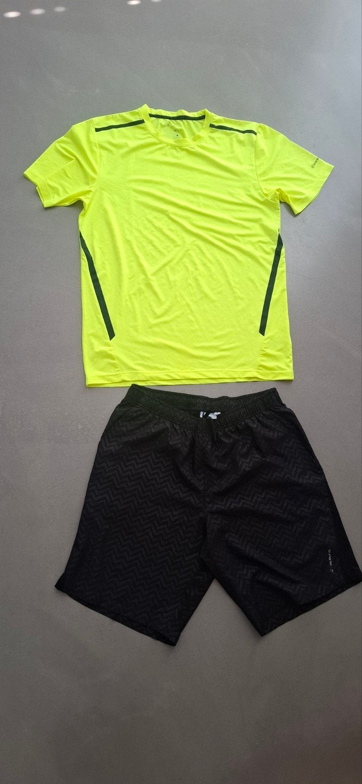 Energetics sportpakje maat M Nieuwstaat, Ophalen of Verzenden, Zo goed als nieuw, Maat 48/50 (M), Energetics
