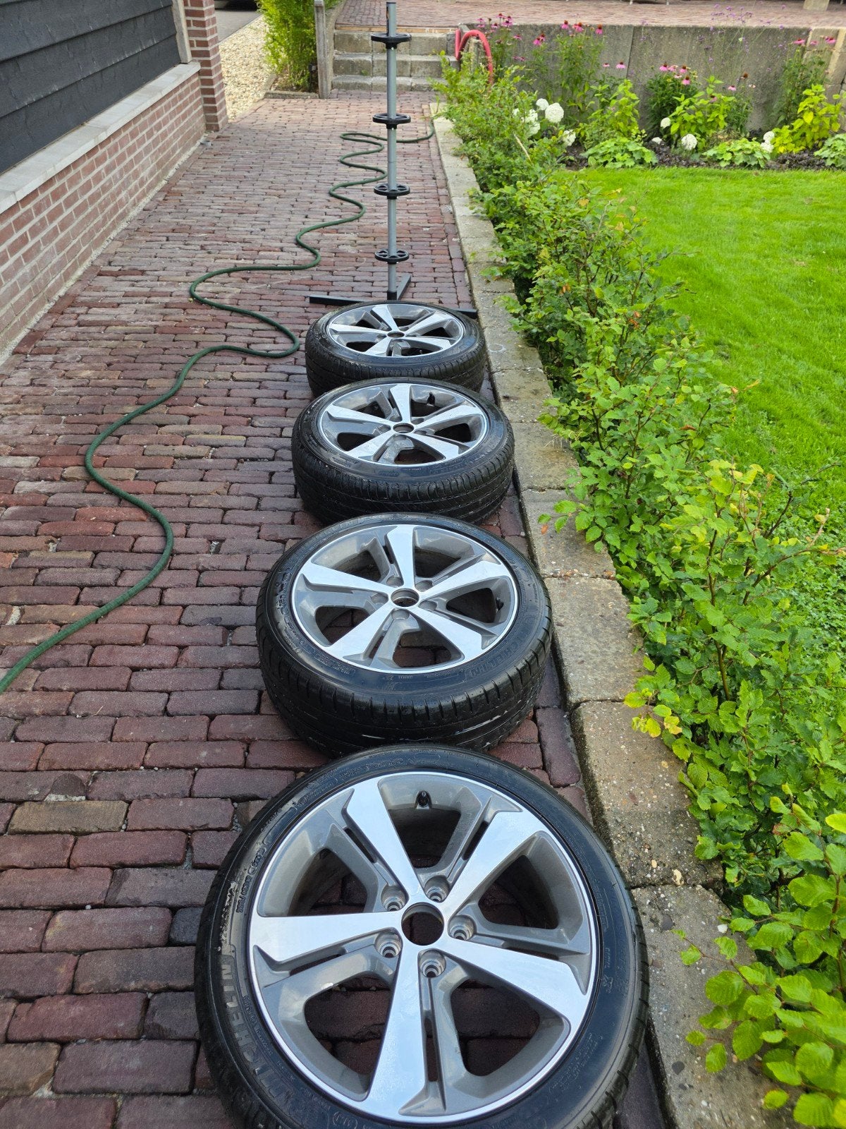 Velgen peugeot 308, Auto-onderdelen, Ophalen, 17 inch, Zomerbanden, 225 mm