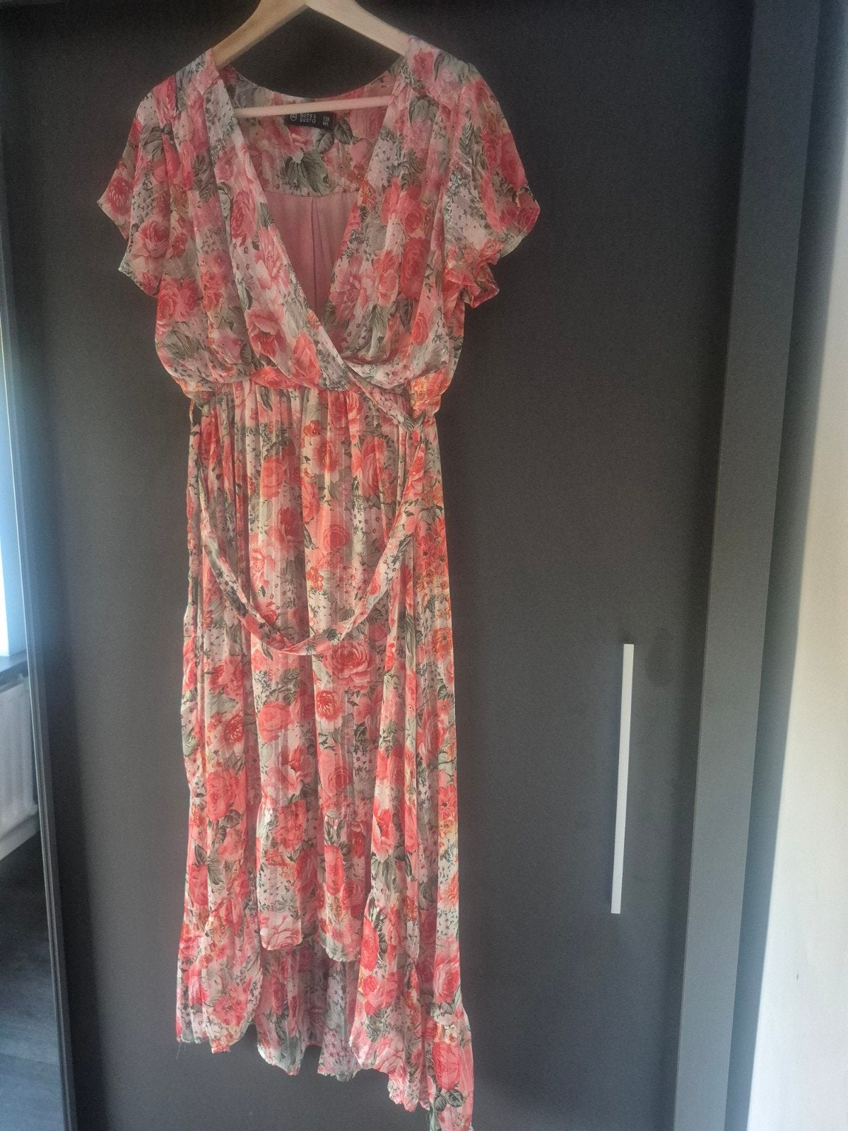 Guts & Gusto Bloemenjurk - Maat M/L, Kleding | Dames, Jurken, Maat 38/40 (M), Guts & Gusto, Ophalen of Verzenden, Zo goed als nieuw