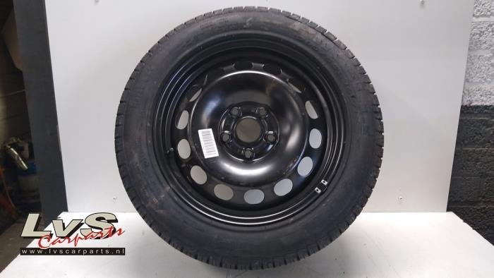 Reservewiel van een Volkswagen Golf Plus, Gebruikt, Velg(en), -, -