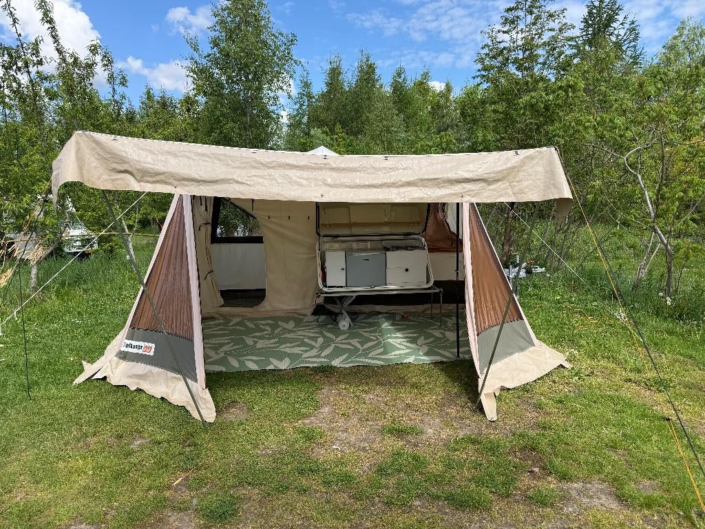 Zeer complete Holtkamper Astro vouwwagen (2001), Caravans en Kamperen, Vouwwagens, Ophalen, Beige, Aanwezig, Holtkamper