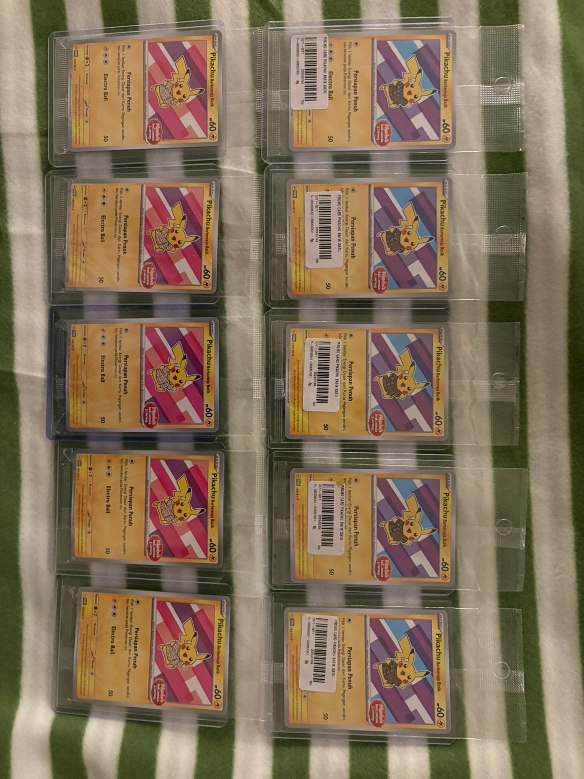 10x Pikachu Berkemeja Batik - Sealed, Ophalen of Verzenden, Nieuw, Meerdere kaarten