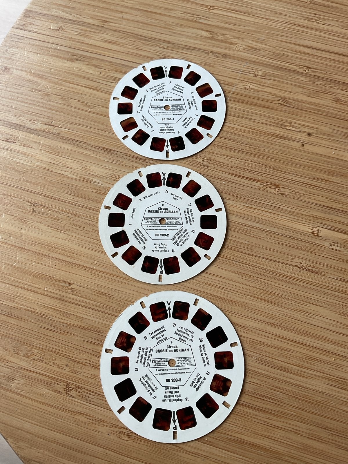 View-Master schijven Bassie en Adriaan Circus (3 stuks), Ophalen of Verzenden, Gebruikt
