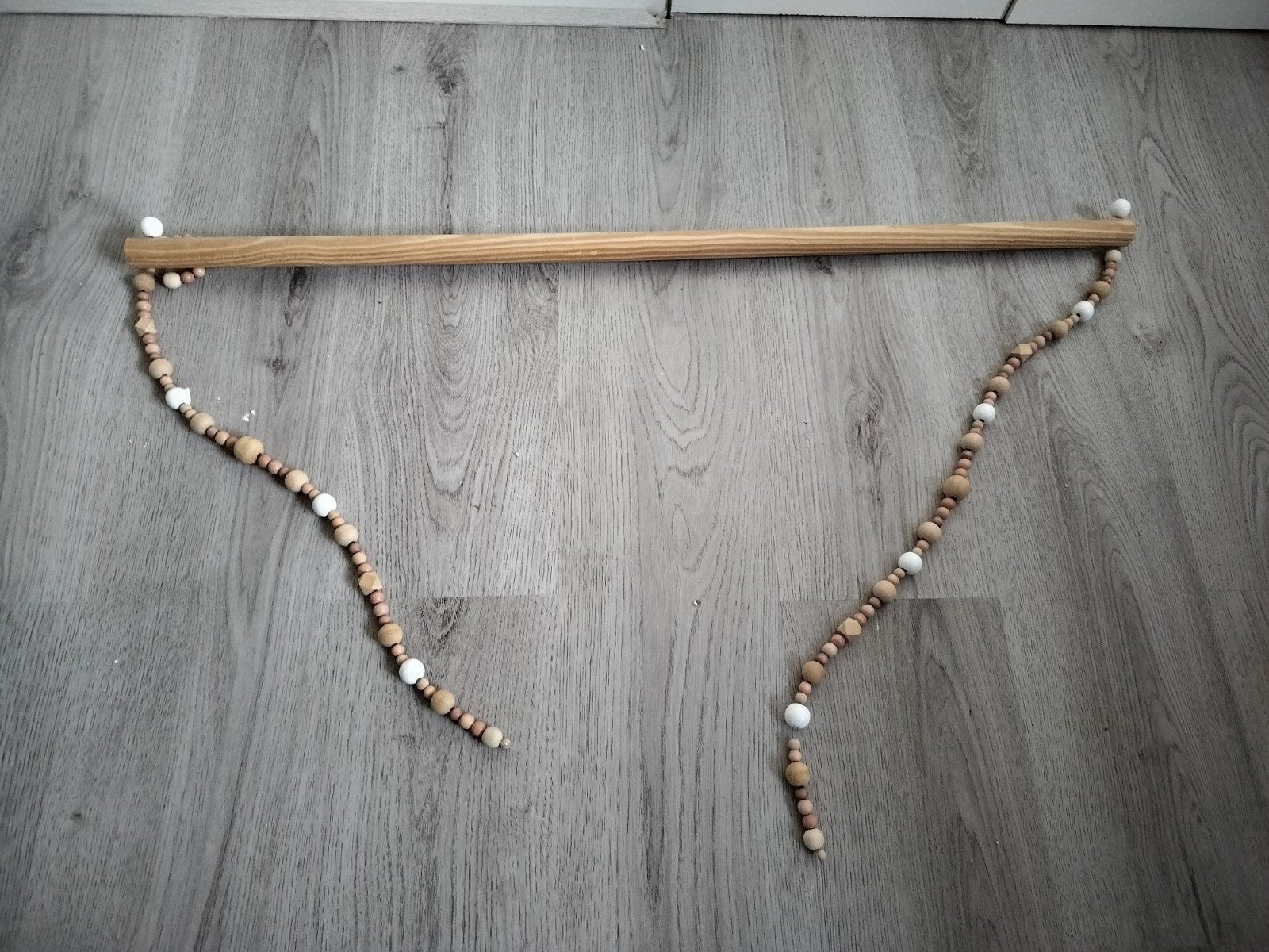 Houten kledingrek met kralen decoratie, Ophalen, Zo goed als nieuw