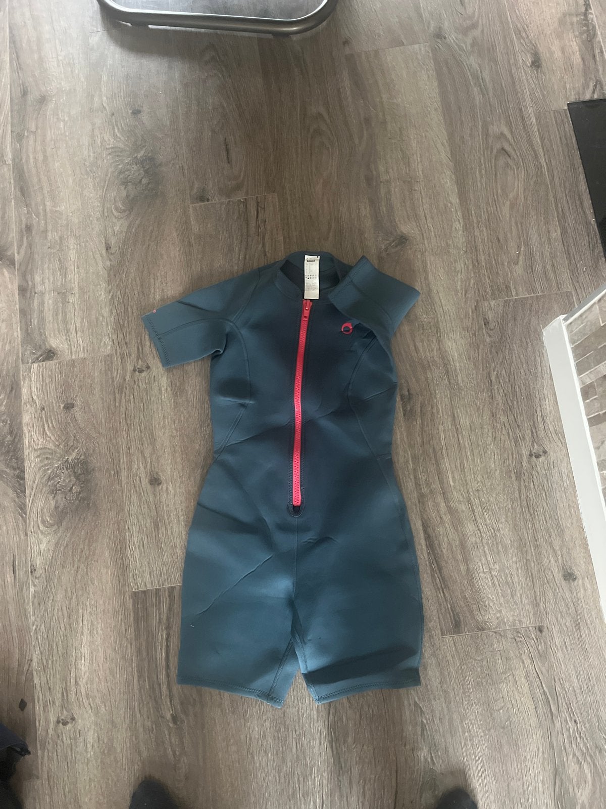 Kort wetsuit voor kinderen - Maat 23/17, Watersport en Boten, Ophalen, Gebruikt, Dame of Heer, Wetsuit