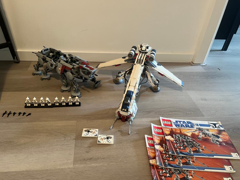 Lego Star Wars 10195 Republic Dropship with AT-OT, Kinderen en Baby's, Speelgoed | Duplo en Lego, Compleet, Gebruikt, Star Wars