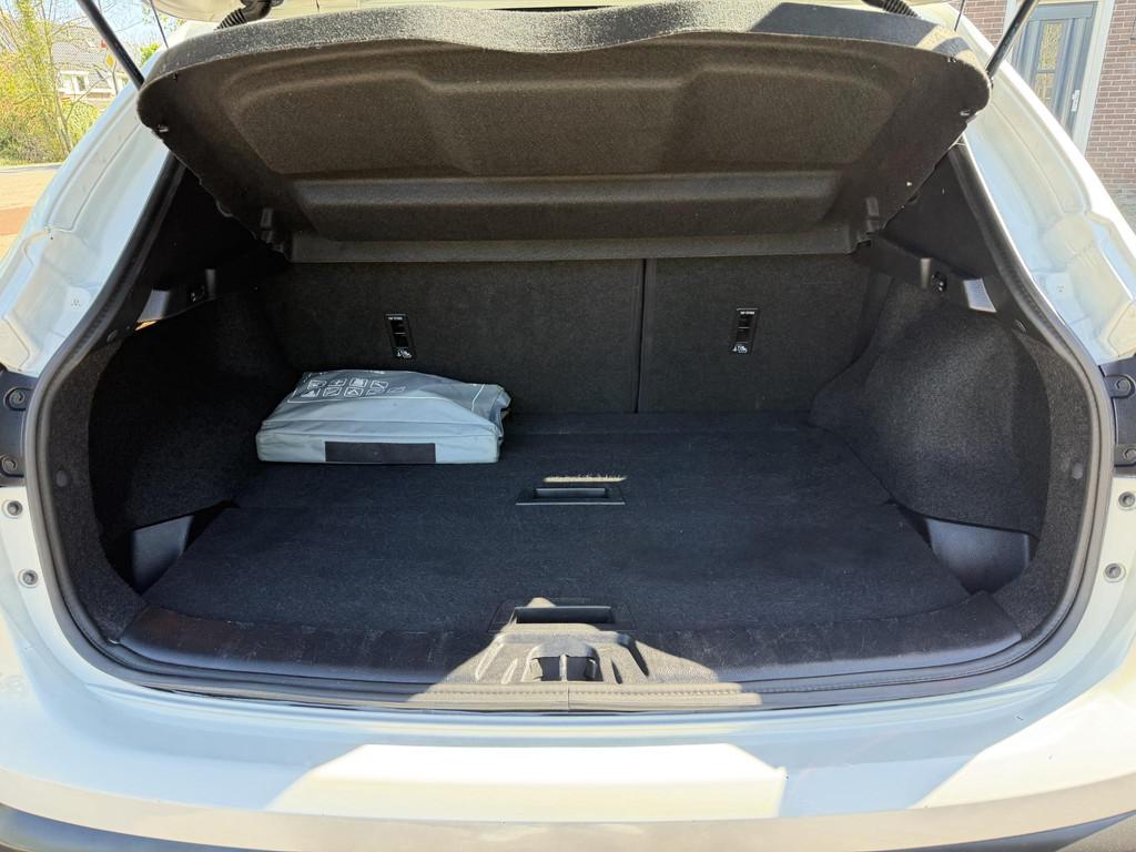 Nissan Qashqai 1.2 Tekna, Voorwielaandrijving, Gebruikt, Euro 6, 4 cilinders