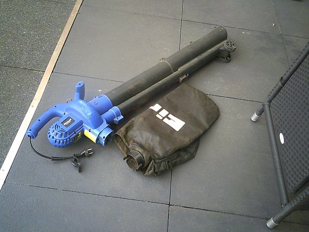 te koop bladblazer merk einhell, Ophalen, Einhell, Zo goed als nieuw, Met opvangzak