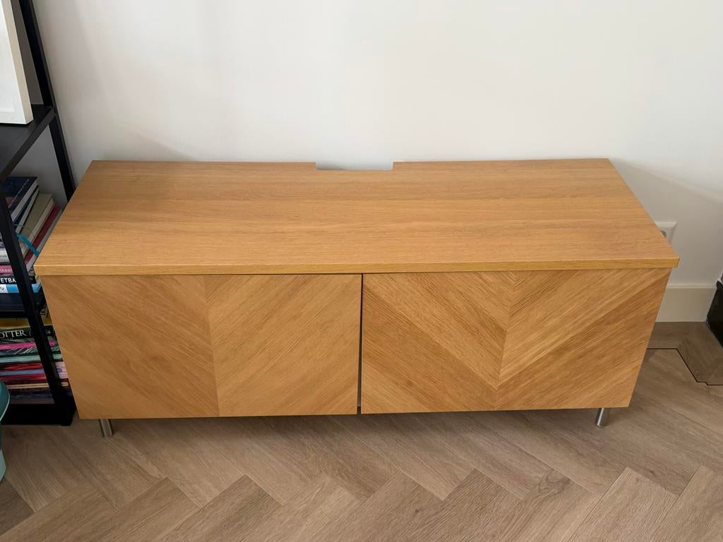 Tv meubel Besta hout look, Ophalen, 100 tot 150 cm, Zo goed als nieuw, Minder dan 100 cm