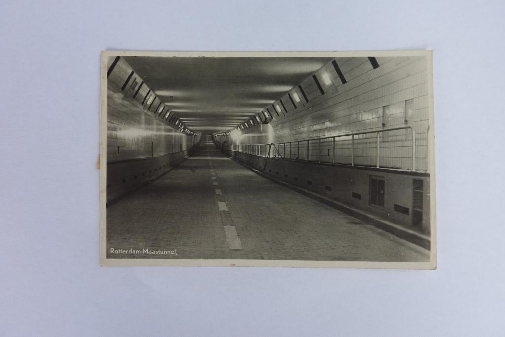 Rotterdam Maastunnel 1952, Verzamelen, Ophalen of Verzenden, 1940 tot 1960, Gelopen, Zuid-Holland