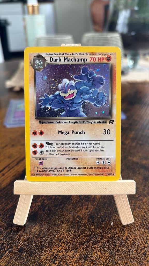 Dark machamp R, Ophalen of Verzenden, Zo goed als nieuw