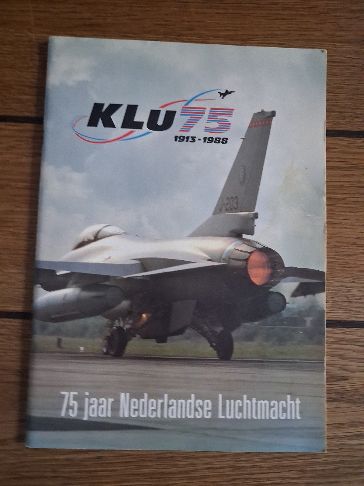 KLM 75 jaar Nederlandse Luchtmacht 1913-1988, Ophalen of Verzenden, 1945 tot heden, Luchtmacht, Onbekend