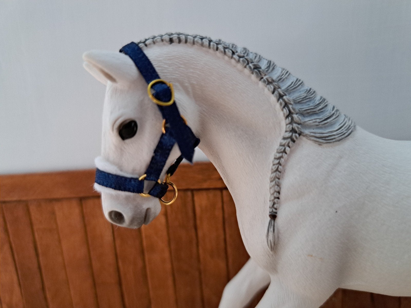 schleich halster donkerblauw, Ophalen of Verzenden, Zo goed als nieuw, Paard, Beeldje of Figuurtje
