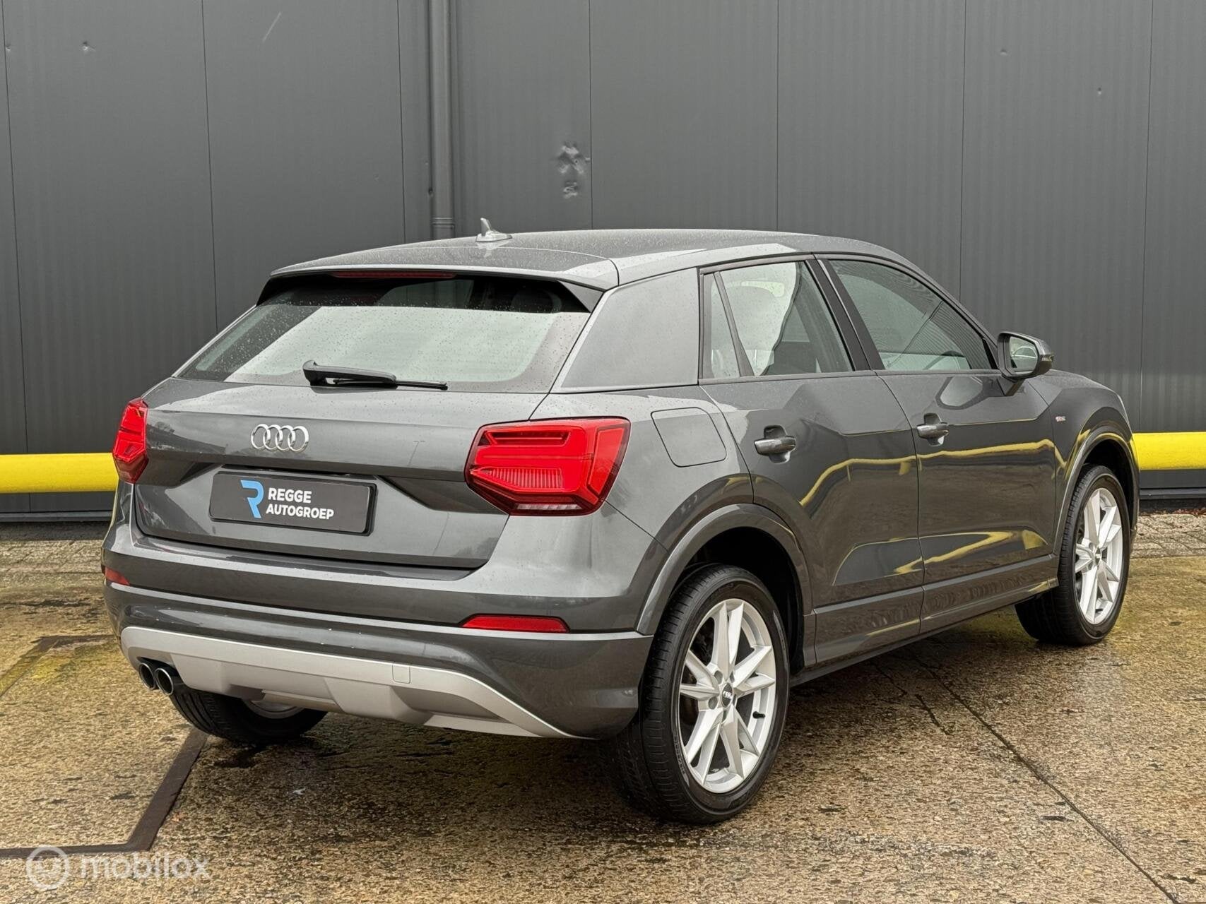 Audi Q2 1.4 TFSI CoD S-Line LED|LEER|NIEUWSTAAT, Voorwielaandrijving, Gebruikt, 4 cilinders, 150 pk