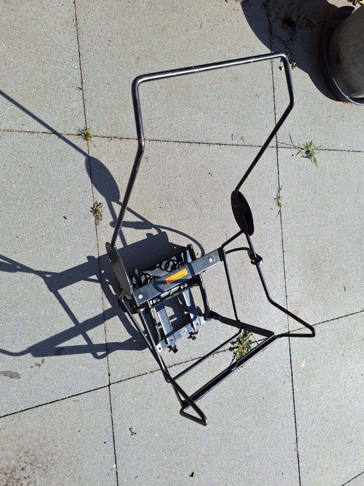 Maxicosi houder fiets, Ophalen