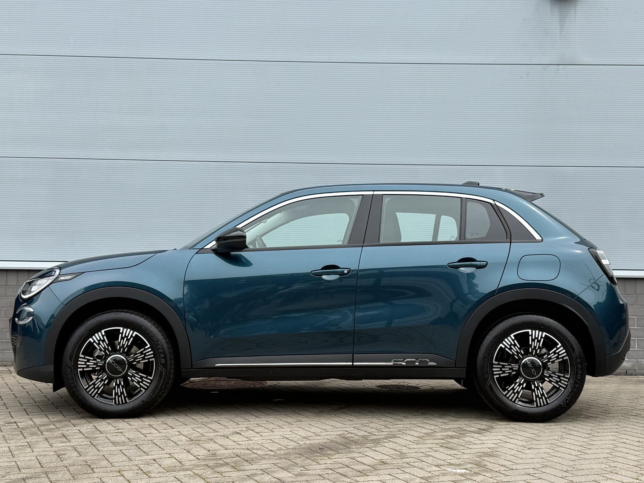 Fiat 600 Hybrid 110 pk Automaat Urban | Carplay | Stoelverwa, Auto's, Dealer onderhouden, Stof, Gebruikt, 1199 cc