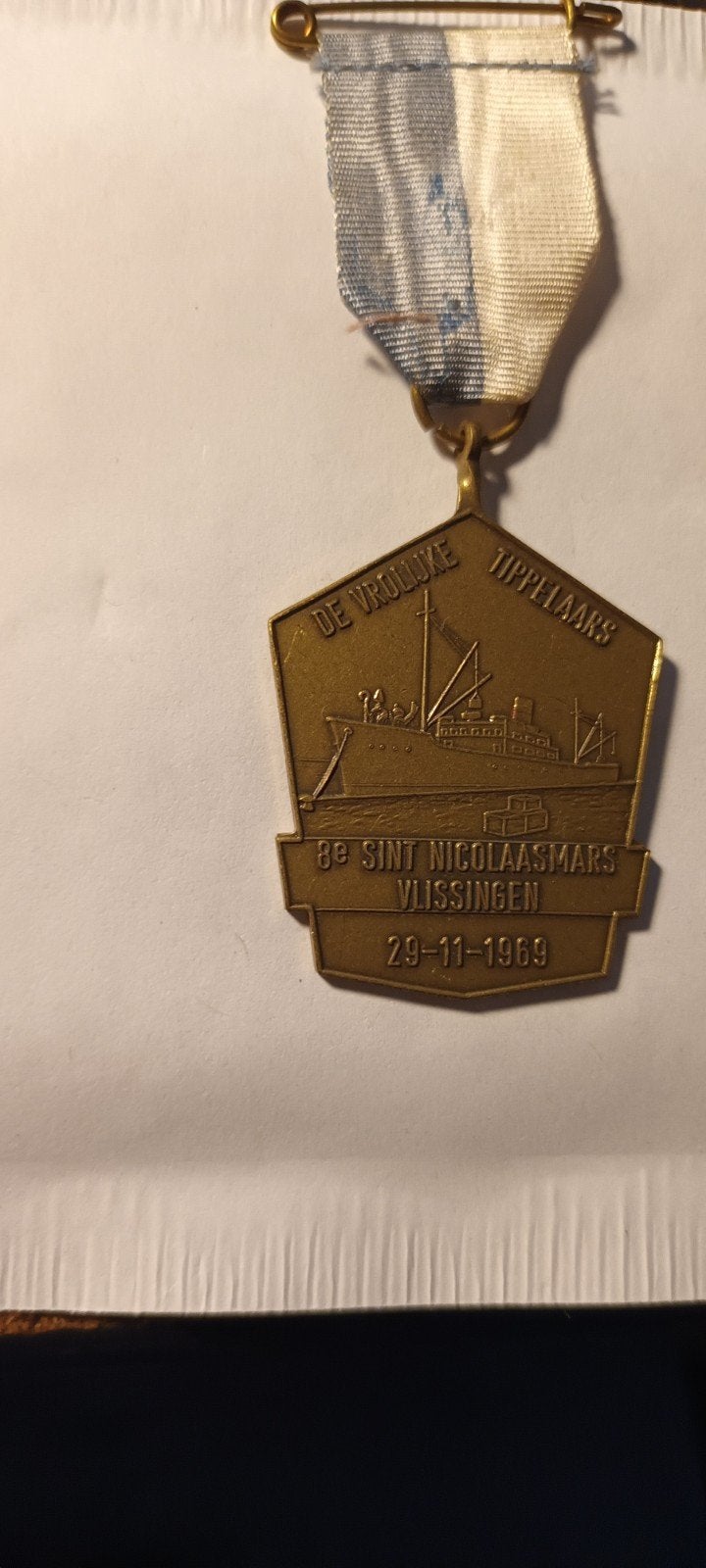 Medaille 8e Sint Nicolaasmars Vlissingen 1969, Ophalen of Verzenden, Brons, Nederland