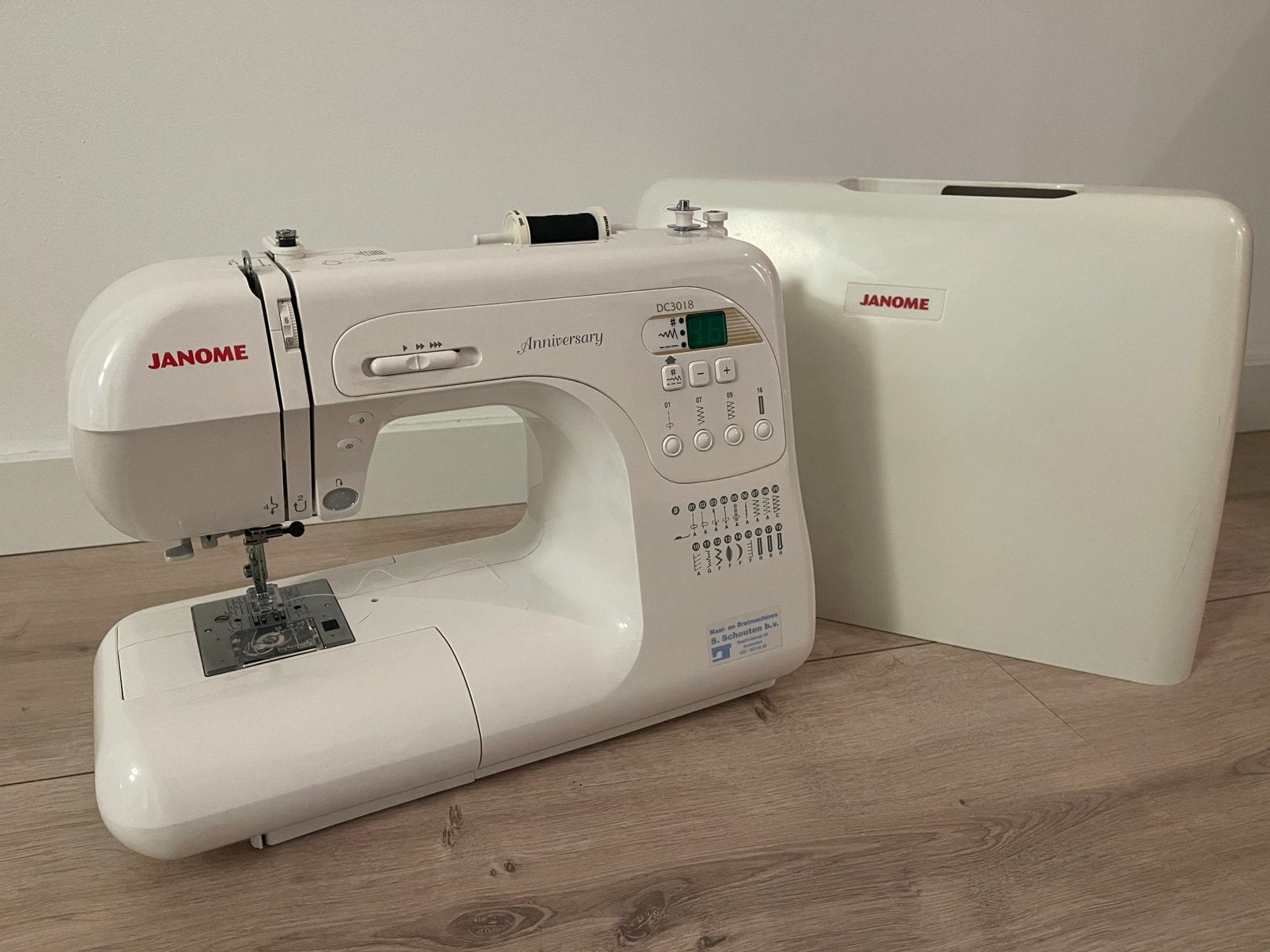 Janome DC 3018 naaimachine, Ophalen, Zo goed als nieuw, Naaimachine, Janome