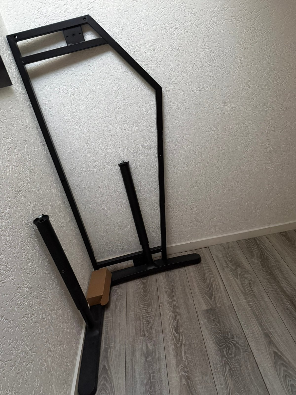 Ikea Bekant bureau onderstel, Ophalen, Zo goed als nieuw