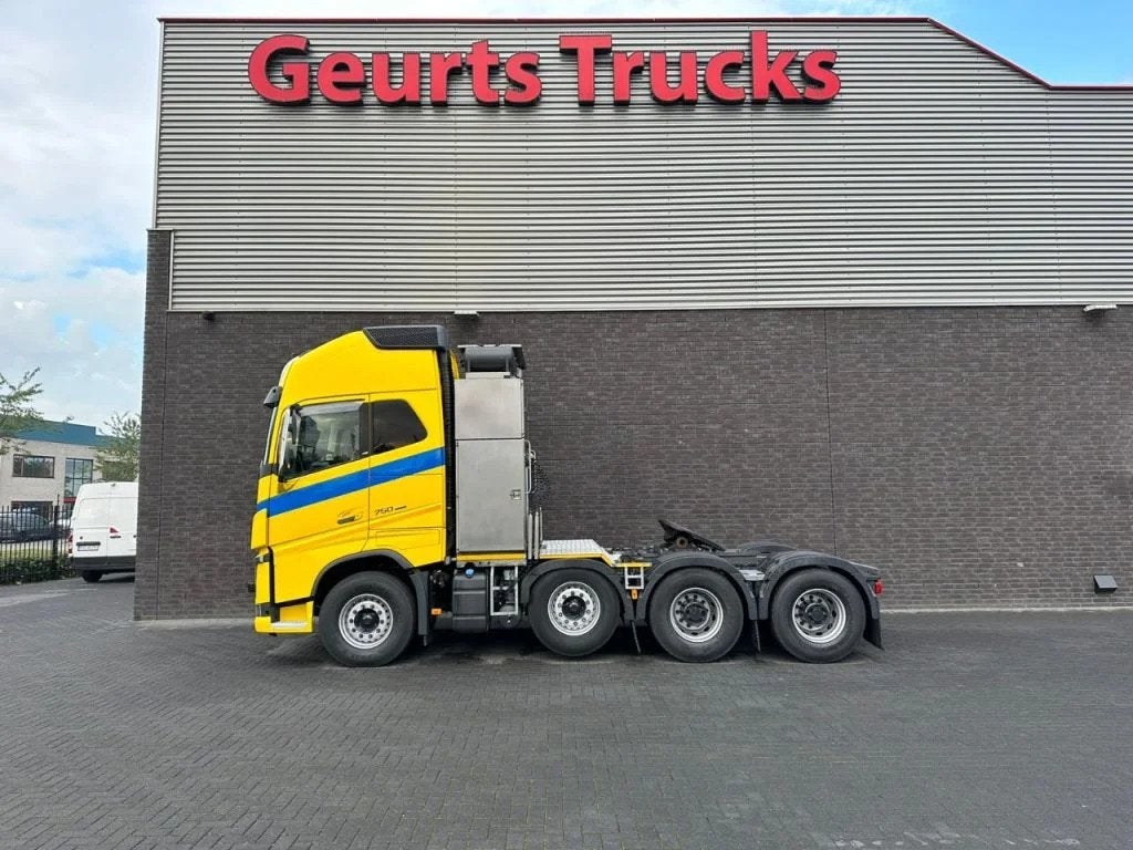 Volvo FH 16.750 8X4 HEAVY DUTY TRACTOR/SZM/TREKKER, Auto's, Automaat, Euro 6, Bedrijf, Diesel