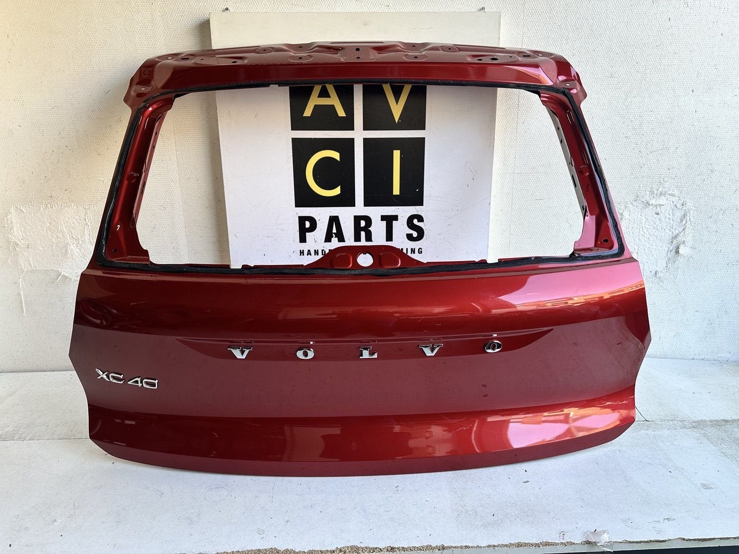 Volvo  Xc40 Xc 40 achterklep kofferklep origineel, Gebruikt, -, -, Ophalen of Verzenden
