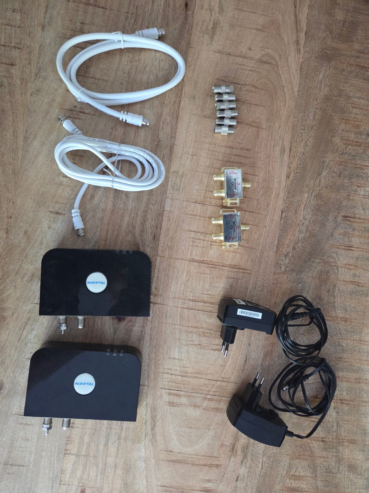 Teleste EOC-03 Coaxiale MoCa kabel set met splitters, Ophalen of Verzenden, Gebruikt, Minder dan 2 meter, Coaxiale kabel