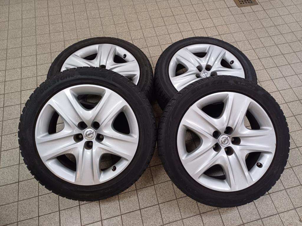 Opel banden met velgen set 215/50 R17, Auto-onderdelen, Banden en Velgen, Ophalen, 215 mm, Banden en Velgen, 17 inch