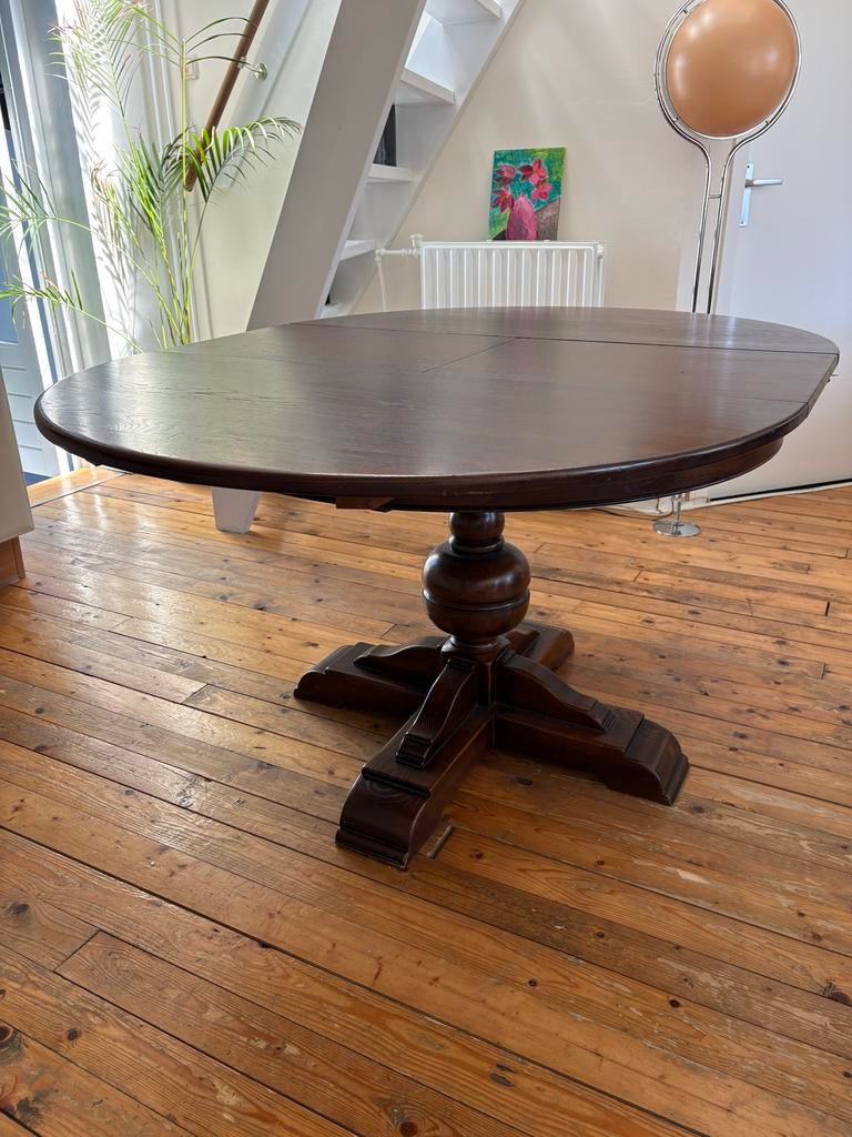 Uitschuifbare ovale eettafel - donkerbruin hout, Antiek en Kunst, Antiek | Meubels | Tafels, Ophalen