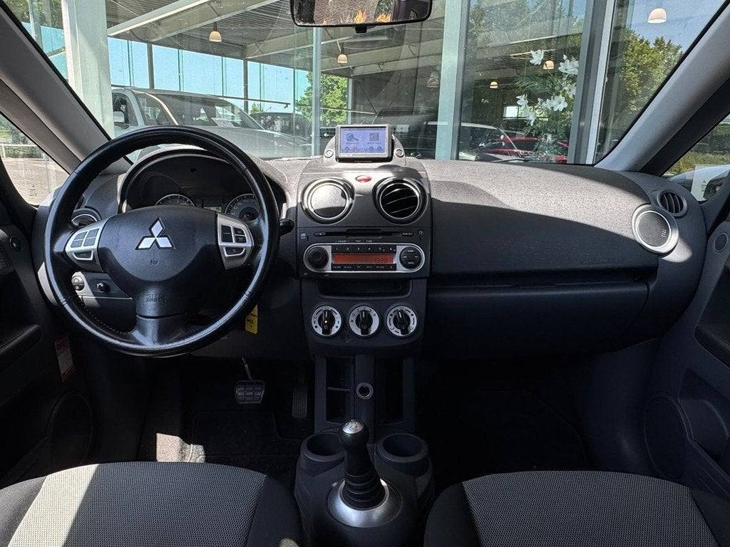 Mitsubishi Colt 1.3 Edition Two AUTOMAAT / Trekhaak / Airco, Auto's, Mitsubishi, Euro 5, Gebruikt, 31 €/maand, 4 cilinders