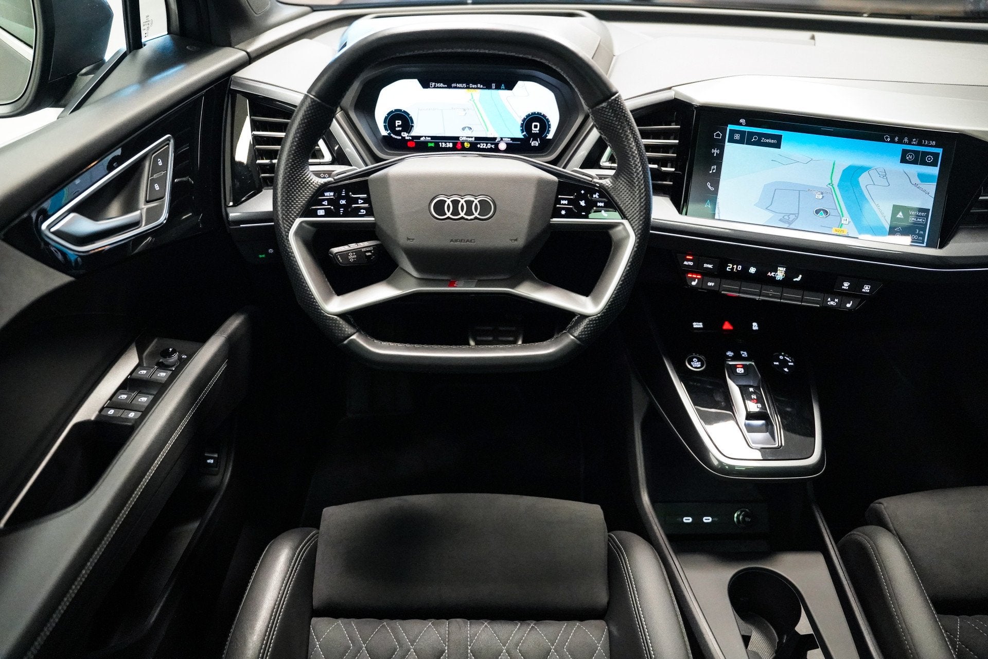 Audi Q4 Sportback e-tron 45 quattro S-Line 82 kWh|98,3%SOH|P, Automaat, Gebruikt, Zwart, SUV of Terreinwagen