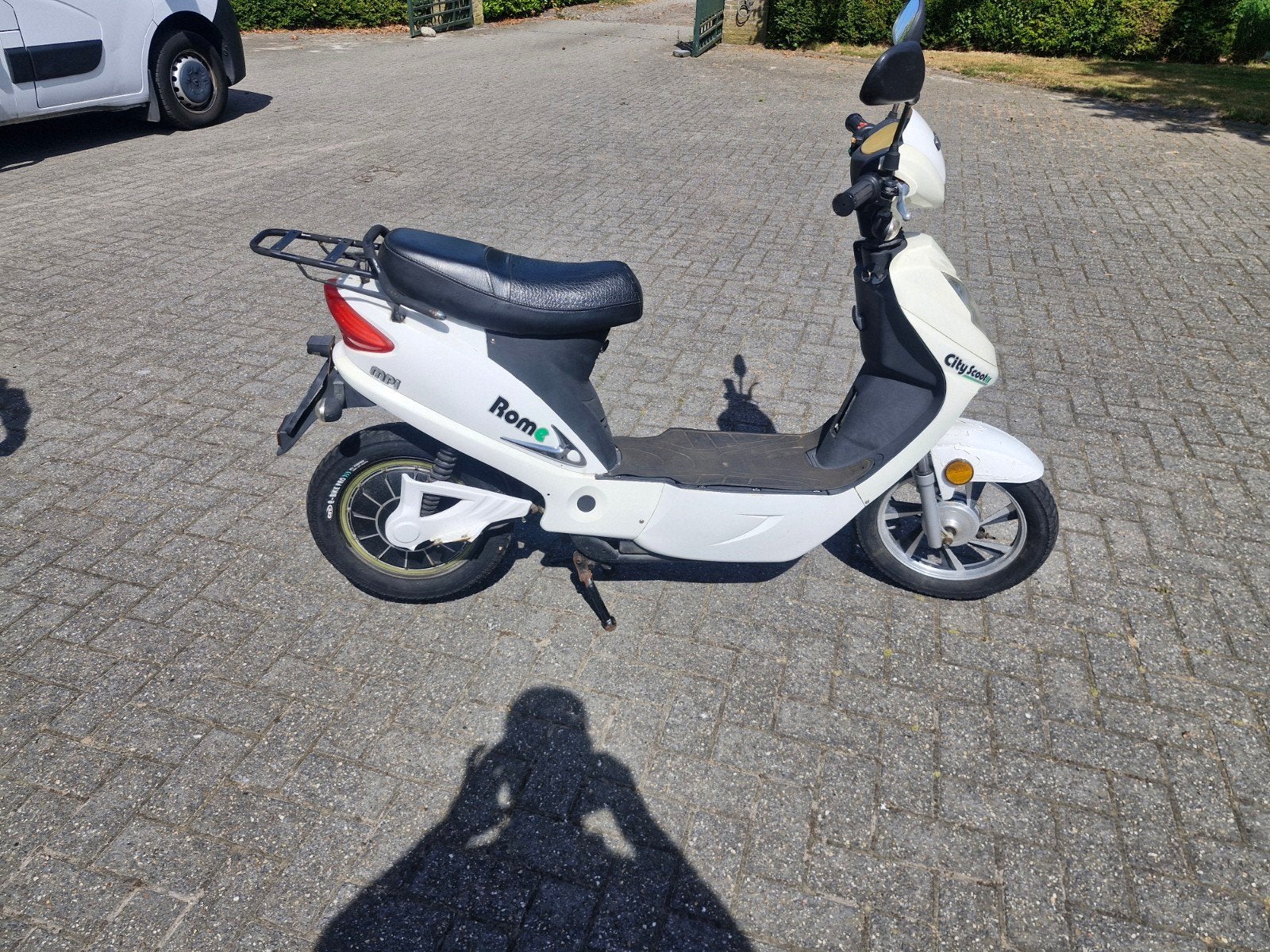 Witte elektrische scooter - City Scooter Rome, Ophalen of Verzenden, Gebruikt, Overige merken
