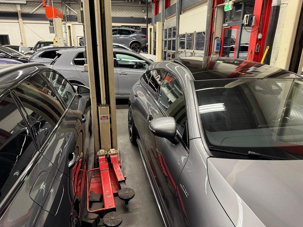 Stertil Koni Autolift 2 koloms 2200kg, Ophalen of Verzenden, Gebruikt