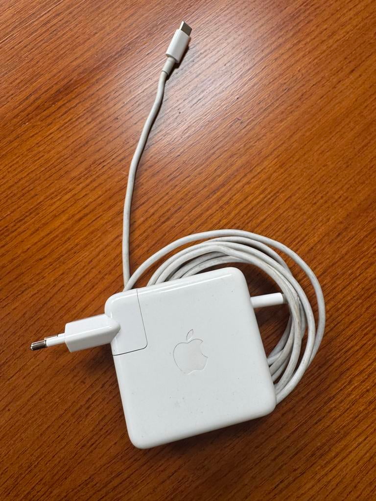 MacBook oplader in goede staat, Ophalen of Verzenden, Zo goed als nieuw