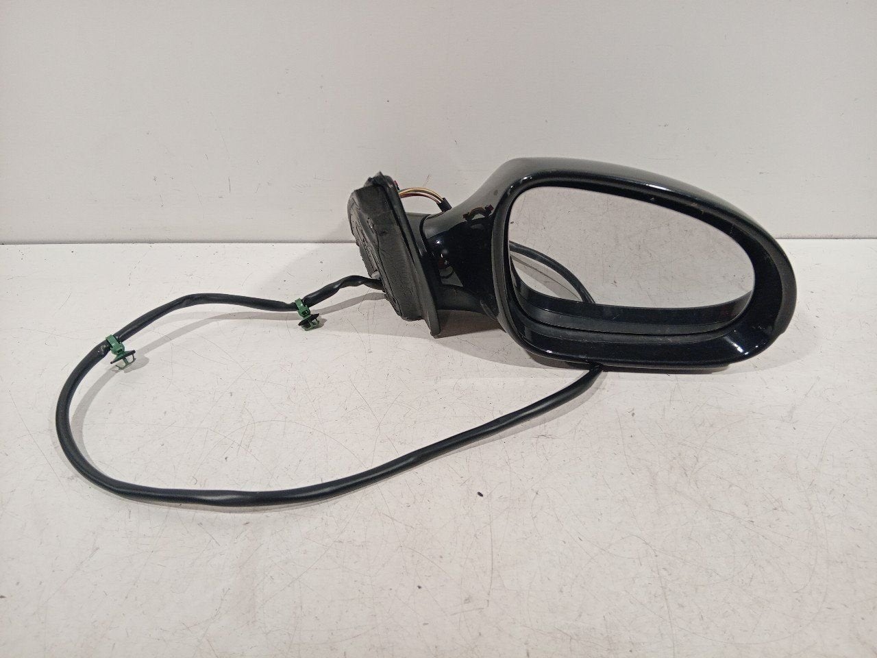 Spiegel buiten rechts elektrisch Volkswagen Passat, Auto-onderdelen, Spiegels, Onderdelen@venauto.nl, Van der Ven Autorecycling B.V.