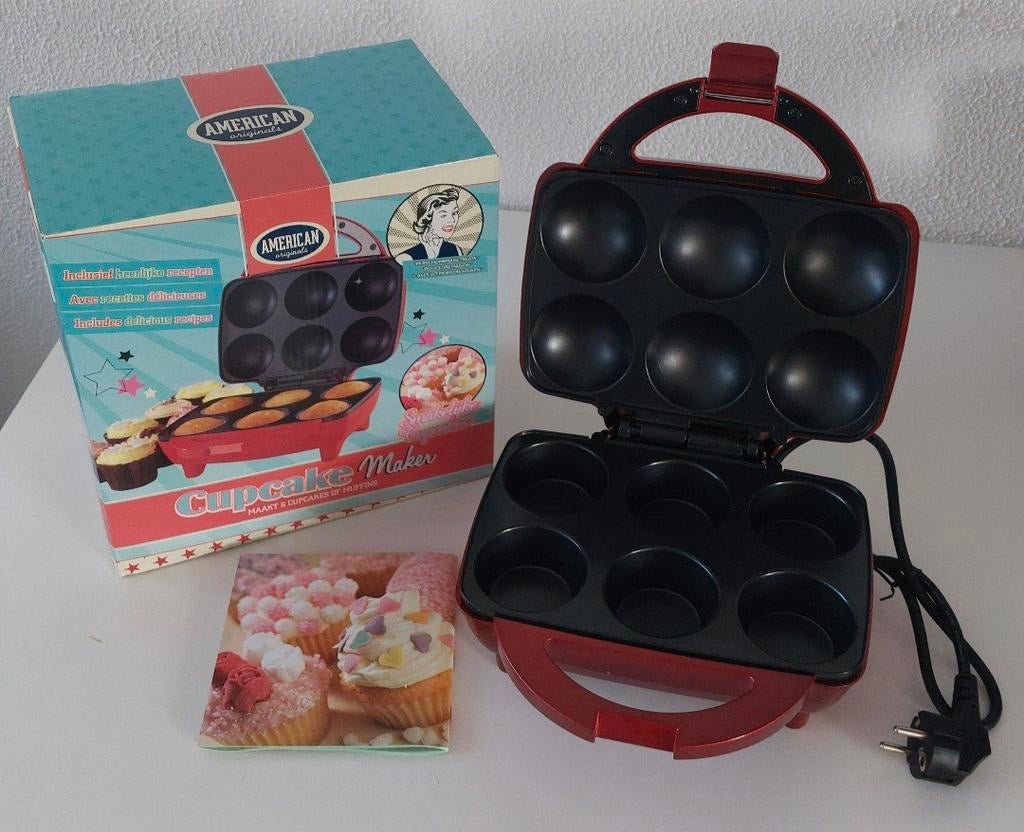Cupcake Maker MAAKT 6 CUPCAKES
OF MUFPINS Voor €20, Ophalen of Verzenden, Nieuw, Taarten of Cupcakes, Overige typen